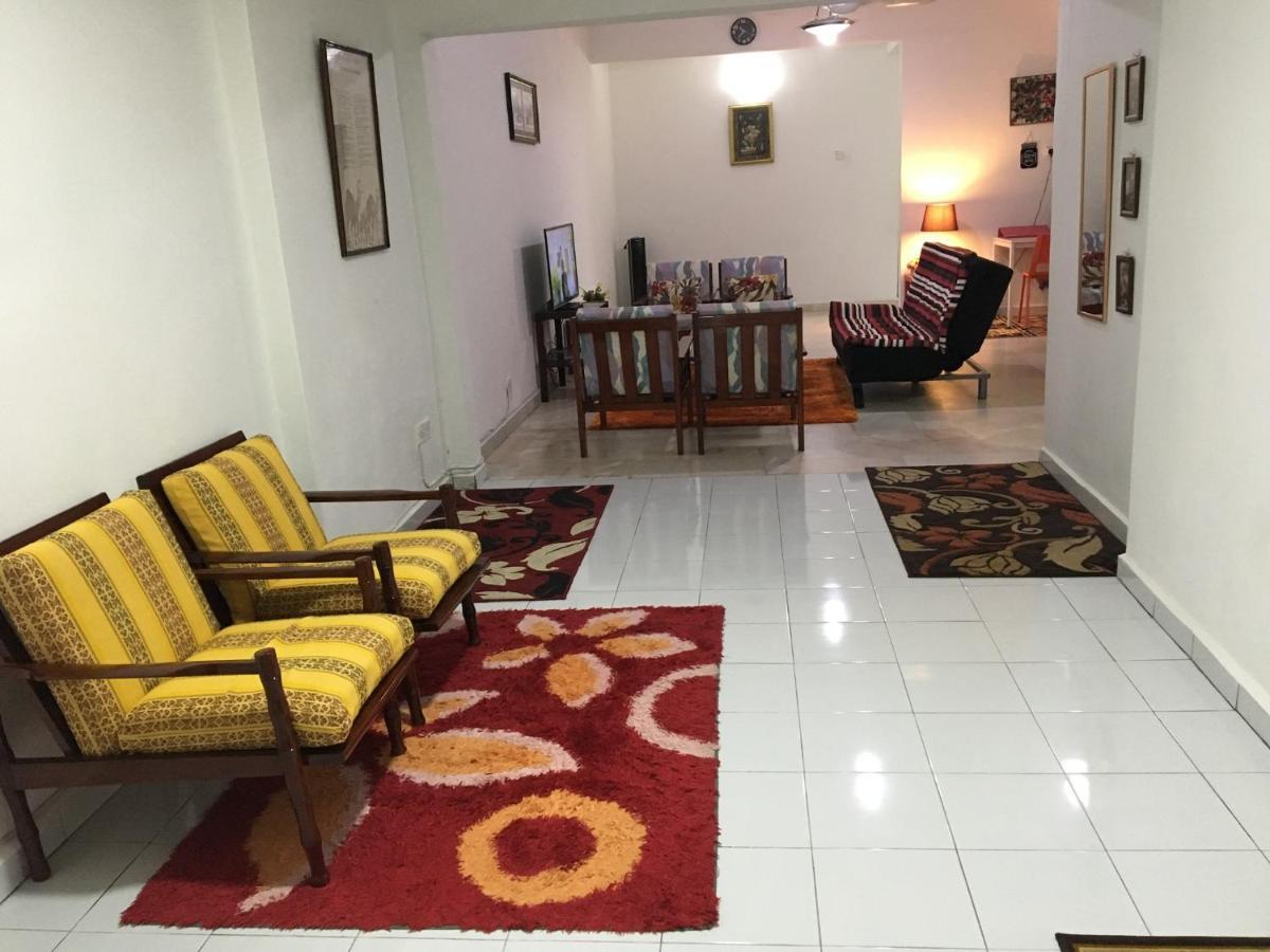 Rb Double Storey Bandar Tasik Selatan Homestay Kuala Lumpur Exterior foto