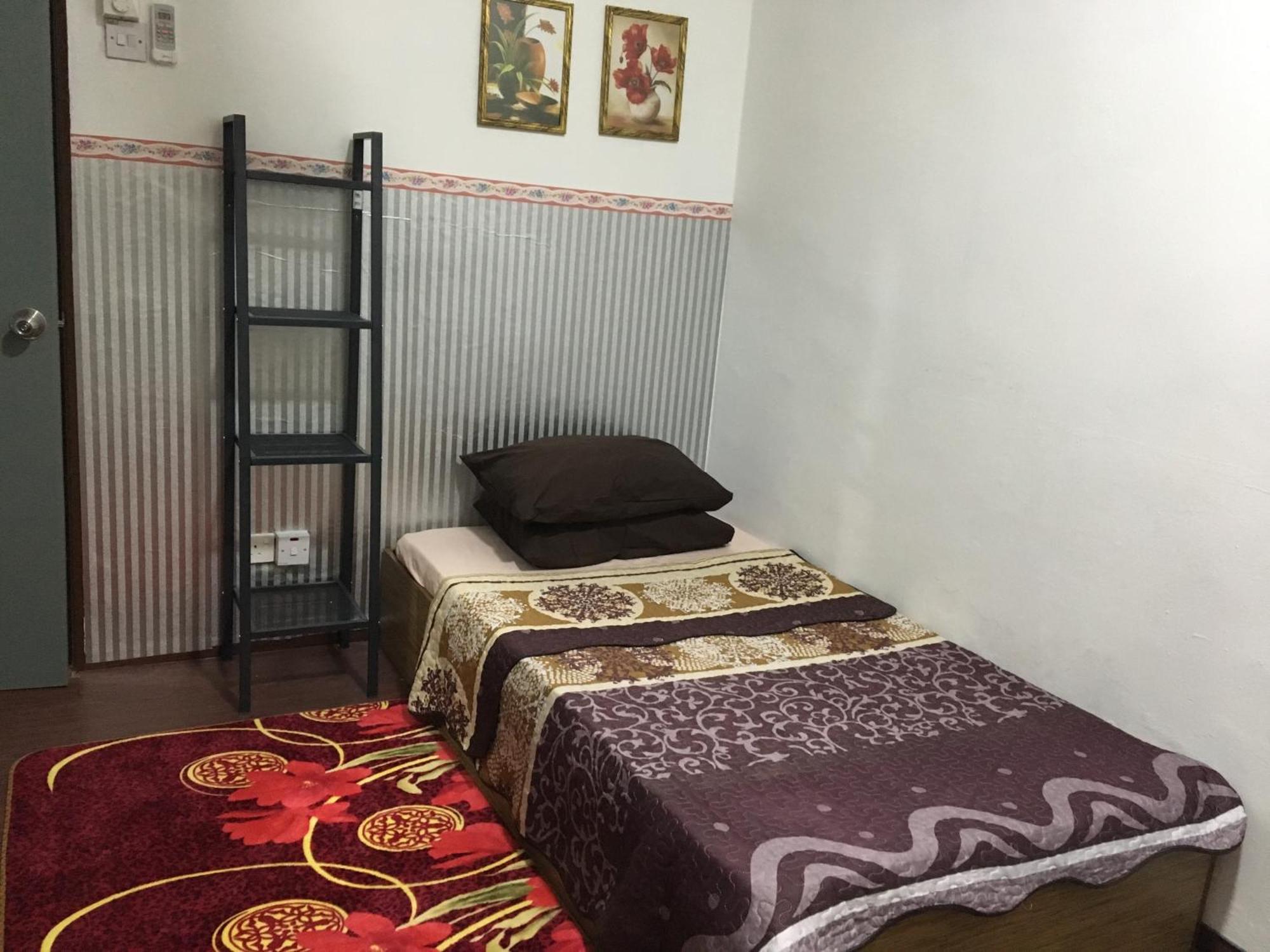 Rb Double Storey Bandar Tasik Selatan Homestay Kuala Lumpur Exterior foto
